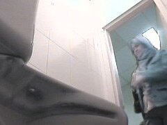 women toilet hidden cam